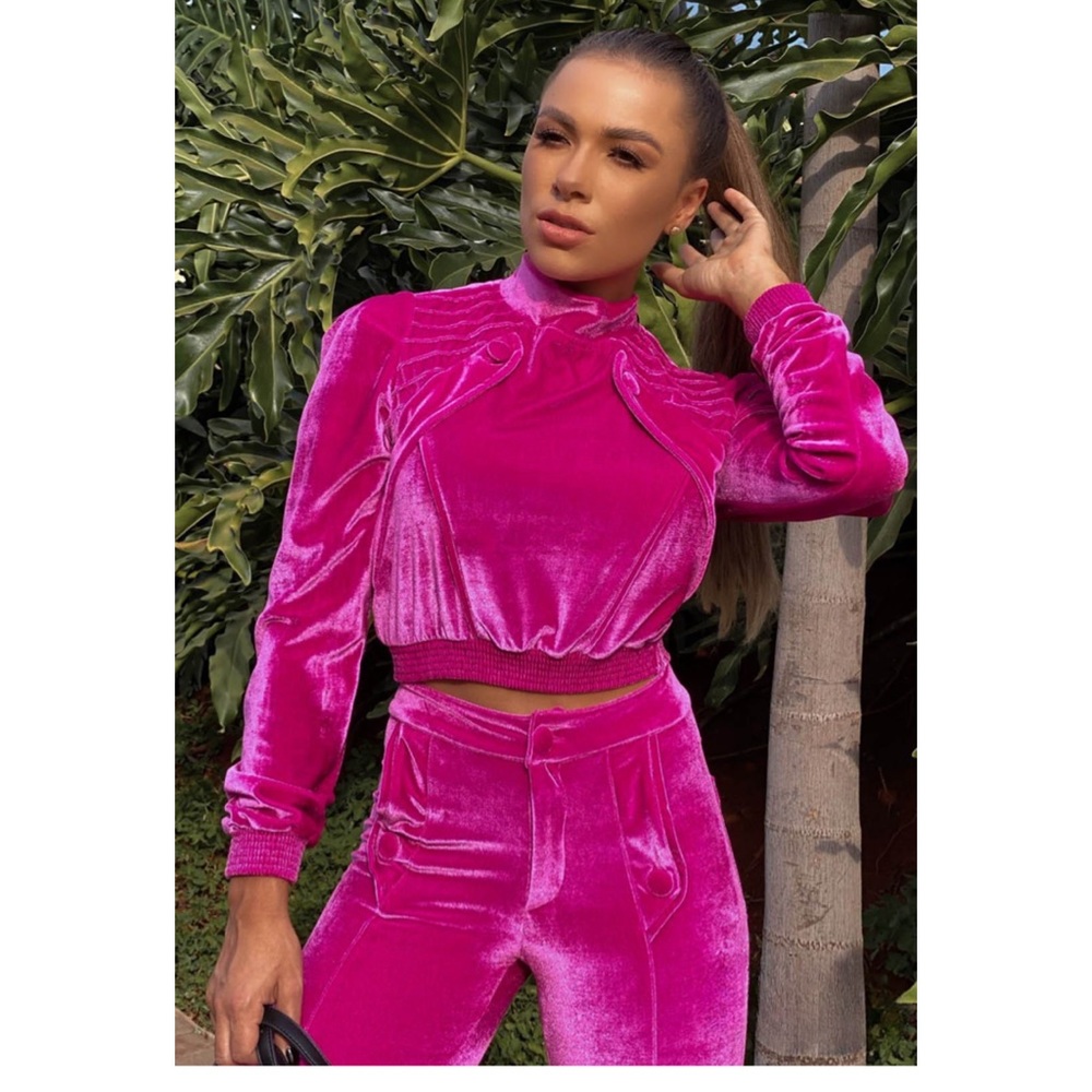 Pink Velvet Set - Picture 3 of 7